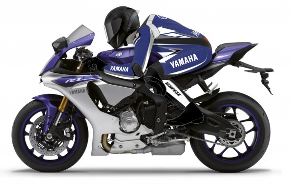 Yamaha et Dainese partenaires : la combi reçoit les couleurs de Yamaha