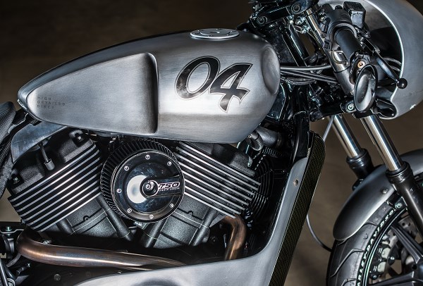 Harley-Davidson Europe sacre un "Custom King" de République Tchèque au Wheels & Waves