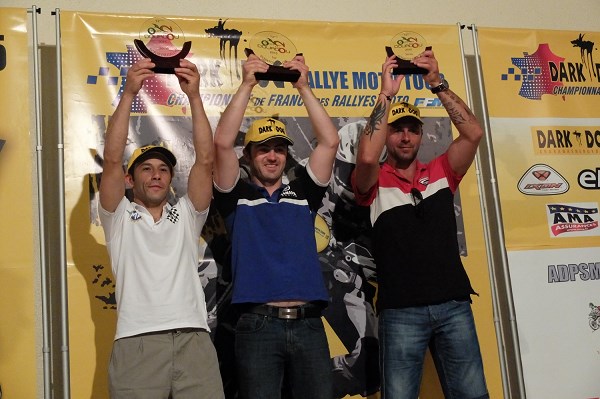 Dark Dog Rallye Moto Tour : Tonuitti gagne, Filleton conserve la tête