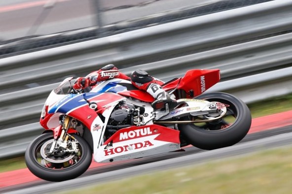 La moto du Honda Racing (photo David Reygondeau)