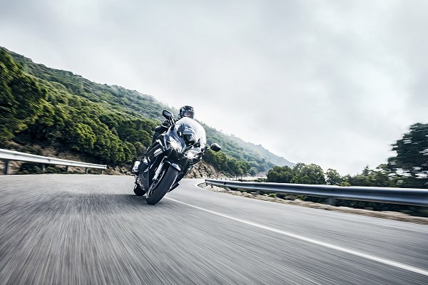 Nouveauté moto 2016 : Yamaha FJR 1300 2016